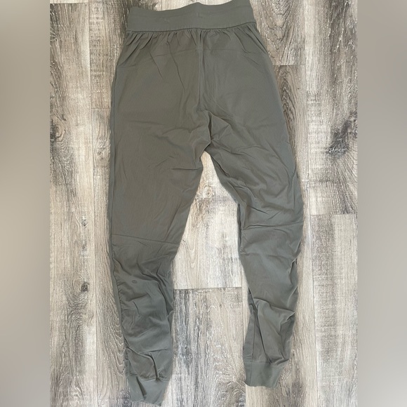 Sold - NWOT Lululemon Dance Studio Jogger - Picture 6 of 7